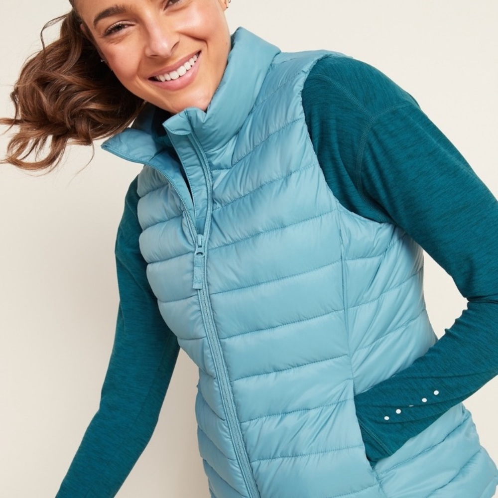 Gap Puffer Vest